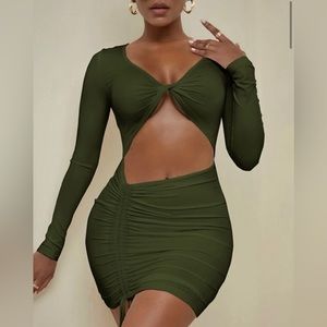 Women’s green dress!
